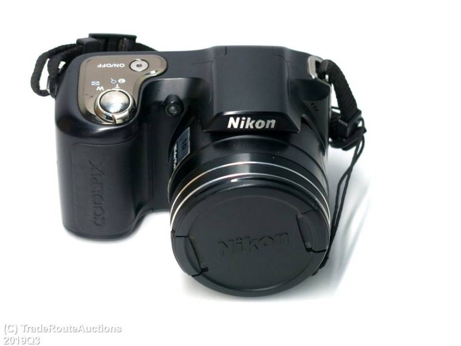 Nikon Coolpix L100 10 MP Digital Camera with 15x Optical Vibration Reduction (VR) Zoom