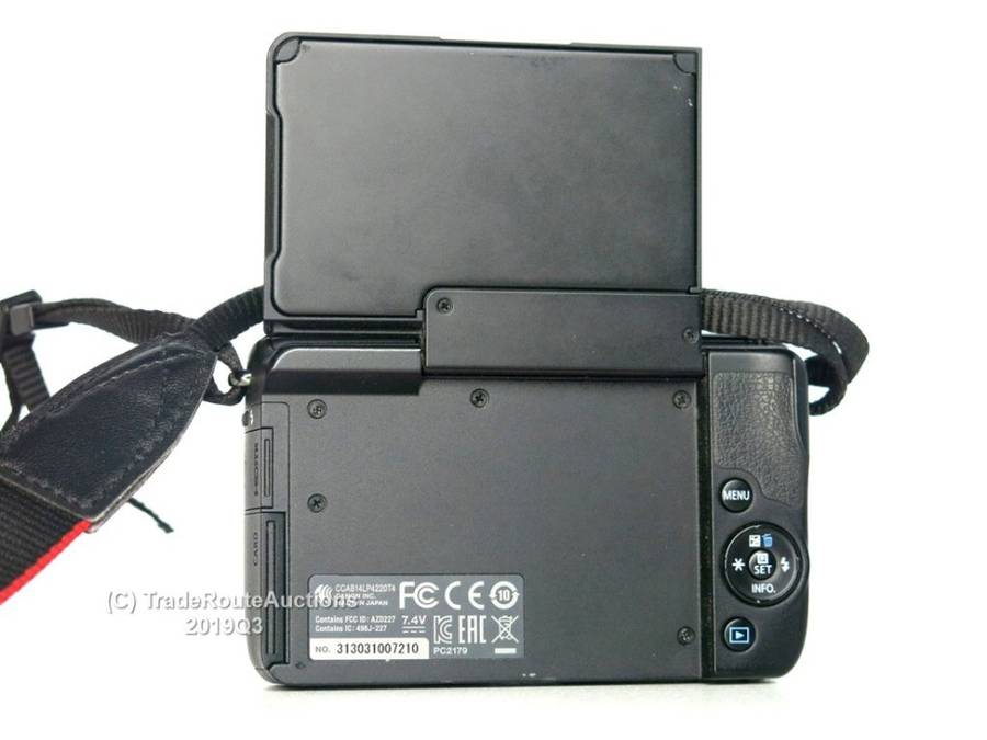 Canon EOS M10 Mirrorless Digital Camera with 15-45mm IS STM Lens