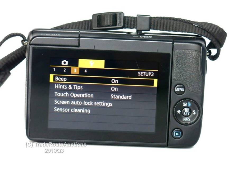 Canon EOS M10 Mirrorless Digital Camera with 15-45mm IS STM Lens