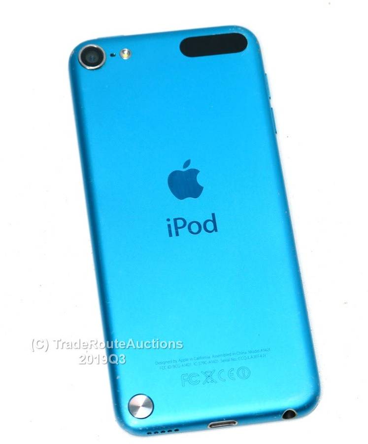 Apple iPod Touch | BLUE | 64GB | 5th Generation | A1421 | MD718BT/A | RETINA DISPLAY