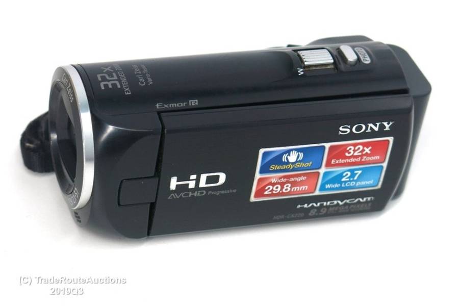 Sony HDR-CX220 HD Camcorder 32X ZOOM 8.9 MEGAPIXELS HANDYCAM