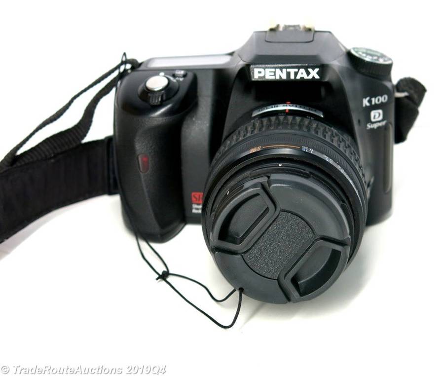 Pentax K100D Super Digital SLR Camera with 18-55mm Lens Kit