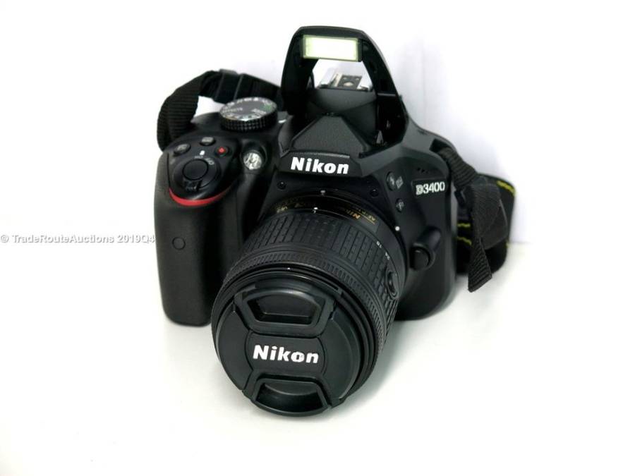 Nikon D3400 24.2 MP CMOS Digital SLR Camera body + Nikon AF-P 18-55 VR Lens Kit