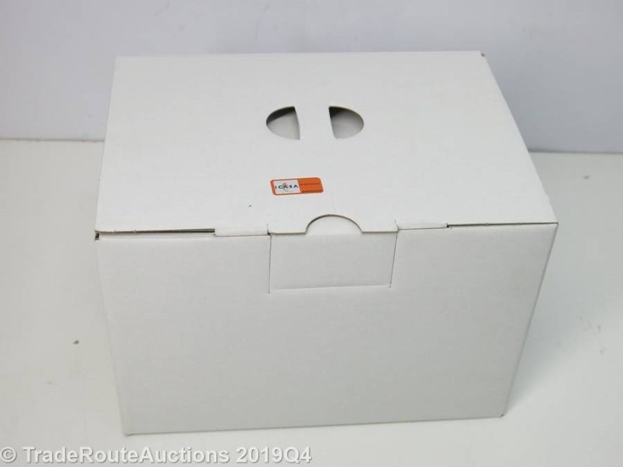 Canon 4000D DSLR Camera and EF-S 18-55 mm f/3.5-5.6 III Lens Kit