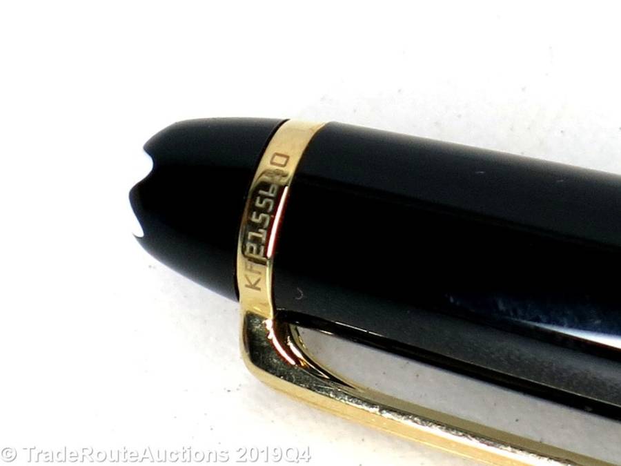 Montblanc Meisterstuck Ballpoint Pen  Box + Papers *** MONT BLANC ***