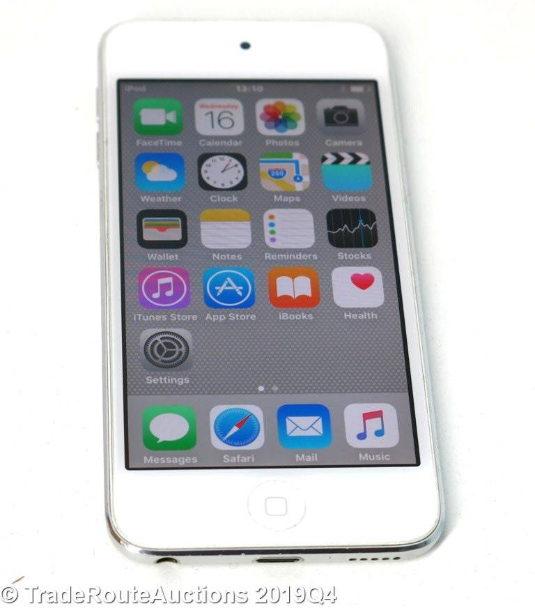 Apple iPod Touch | WHITE/SILVER | 32GB | 5th Generation | A1421 | MD720BT/A | RETINA DISPLAY