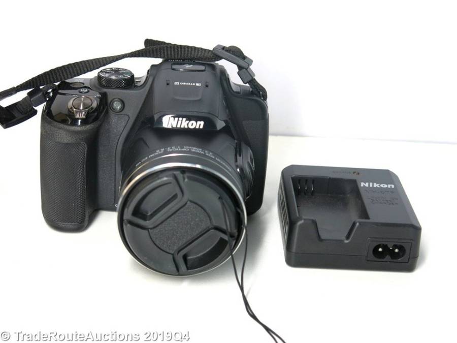 Nikon COOLPIX P610 Digital Camera with 60x Optical Zoom and Built-In Wi-Fi