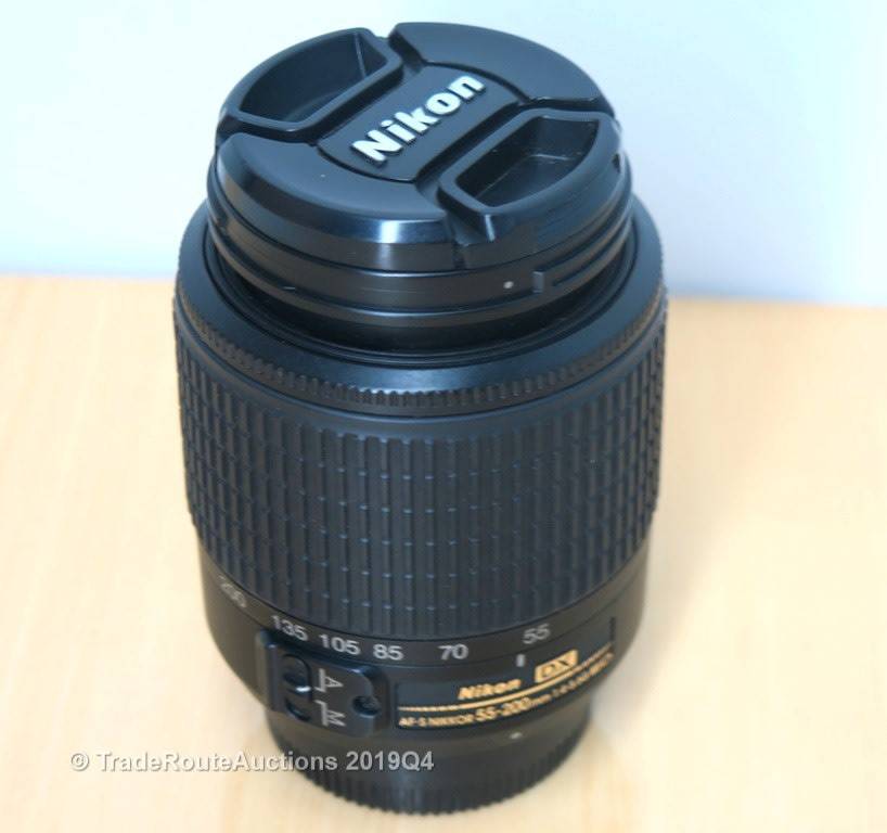 Nikon 55-200mm DX Lens for NIKON DSLR Cameras