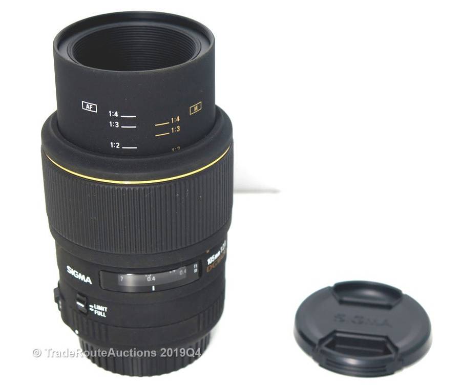 Sigma 105mm f/2.8 EX DG Macro for CANON DSLR Cameras