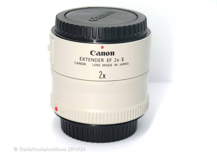 Canon EF 2X II Extender for Canon Lenses (Teleconverter)