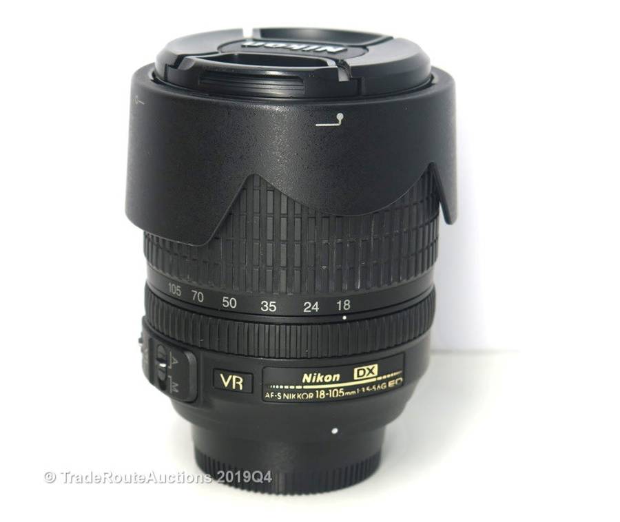 Nikon DX AF-S DX Nikkor 18-105mm VR f/3.5-5.6 Lens for Nikon Digital SLR Cameras