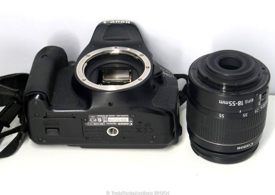 Canon EOS 600D DSLR CAMERA with Canon 18-55 Lens Camera Kit