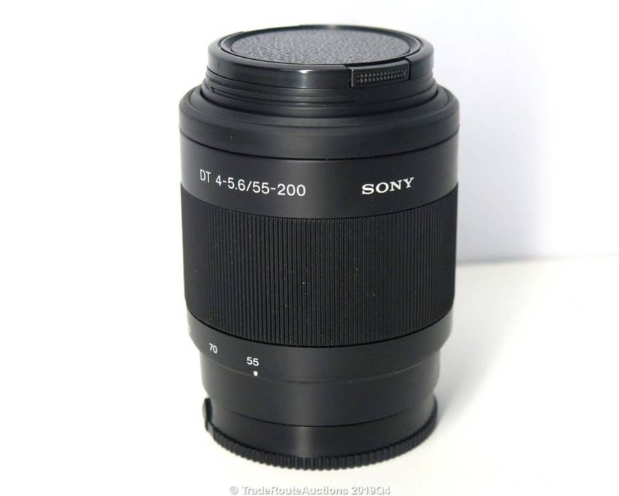 Sony 55-200mm f/4-5.6 Compact Super Telephoto Zoom Lens - For Sony DSLR Cameras
