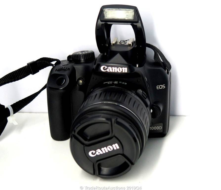 Canon EOS 1000D Digital SLR camera plus Canon 18-55mm Lens Professional KIT