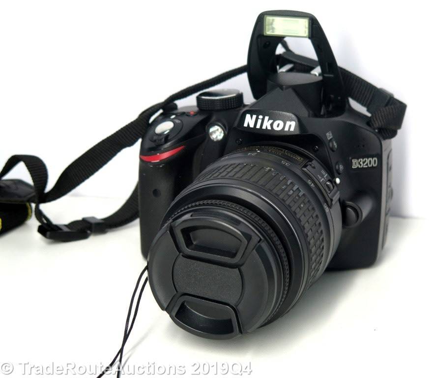Nikon D3200 24.2 MP CMOS Digital SLR with 18-55mm f/3.5-5.6 AF-S DX NIKKOR Zoom Lens - 24.2 MP