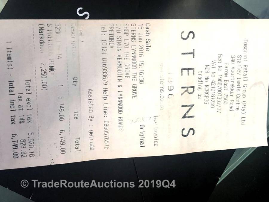 STERNS 9ct Rose Gold ring - White Sapphire & Morganite - Valuation & Invoice included