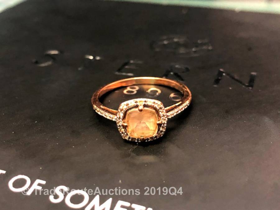 STERNS 9ct Rose Gold ring - White Sapphire & Morganite - Valuation & Invoice included