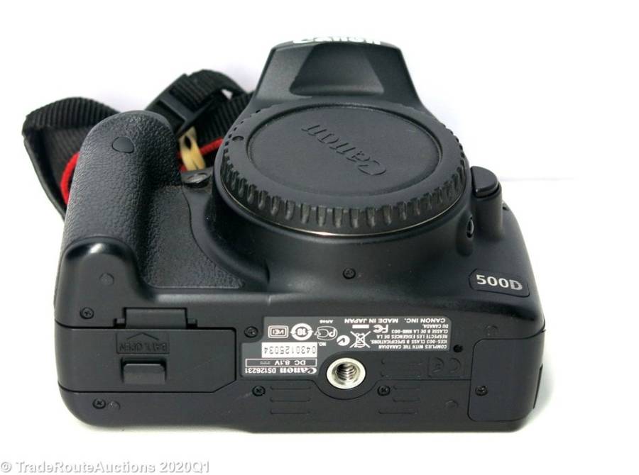 Canon EOS 500D Digital SLR camera 15.1 Megapixels FULL HD Body ONLY