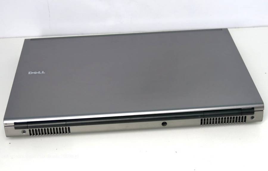 Dell Precision M6400 17 Inch Business LAPTOP | Intel CENTRINO P8600 2.4GHz