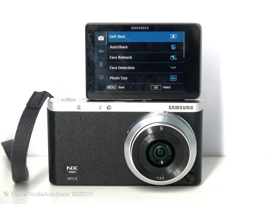 Samsung NX Mini Mirrorless ULTRASLIM 20.5MP Camera with 9mm Lens