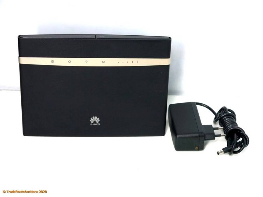 Huawei B525 4G LTE WiFi Modem Wireless Router (uses SIM card)