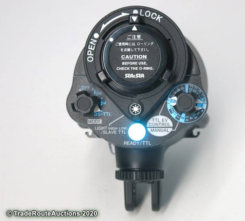 Sea and Sea YS-D2 Underwater Strobe Flash