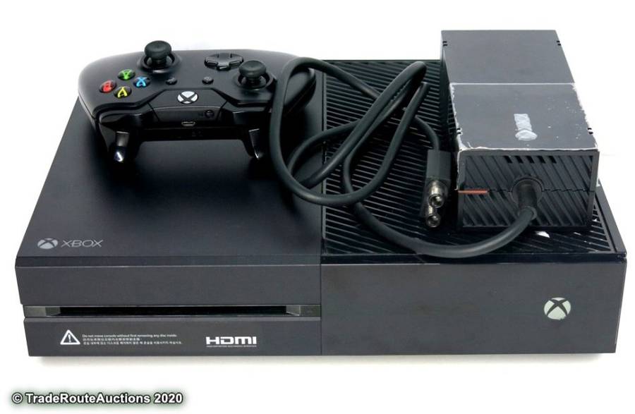 Microsoft Xbox One 500GB Model 1540 Gaming Console + 1 Controller