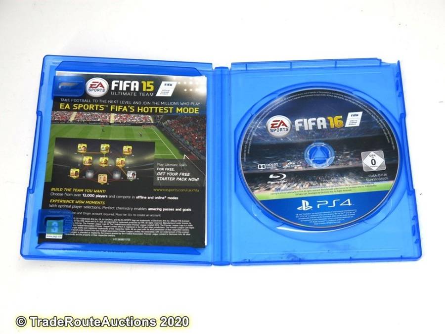 FIFA 15 - PlayStation 4 - (PS4 Game)