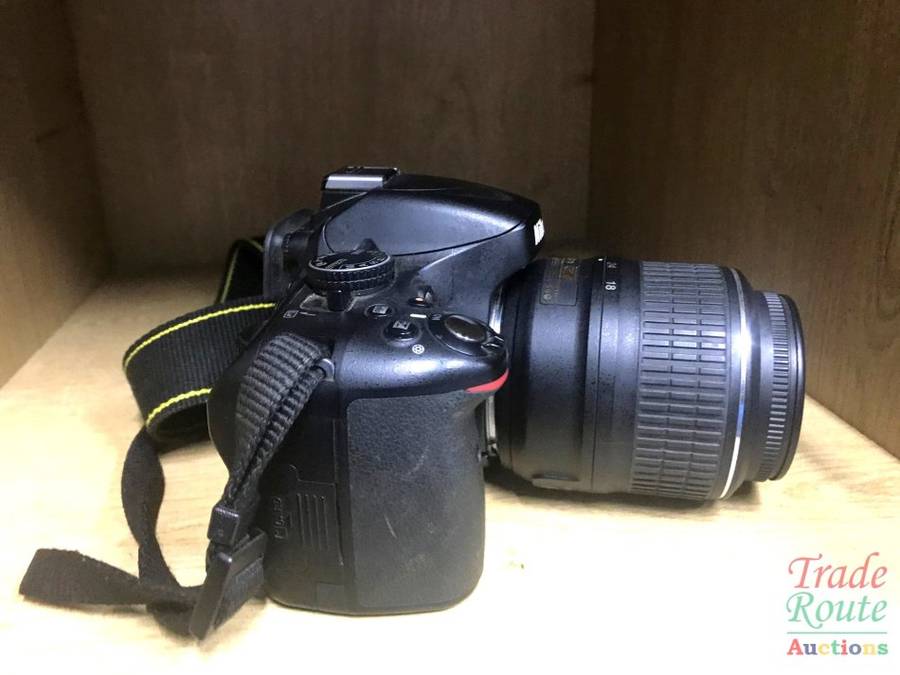 NIKON D5100 DSLR CAMERA BODY + 18-55mm MM VR LENS KIT