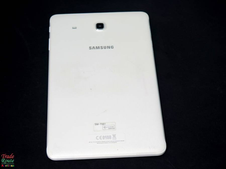 SAMSUNG GALAXY TAB E | 3G + WIFI | 8GB | PEARL WHITE | 9.6" | SM-T561 | 1200 x 800 Pixels