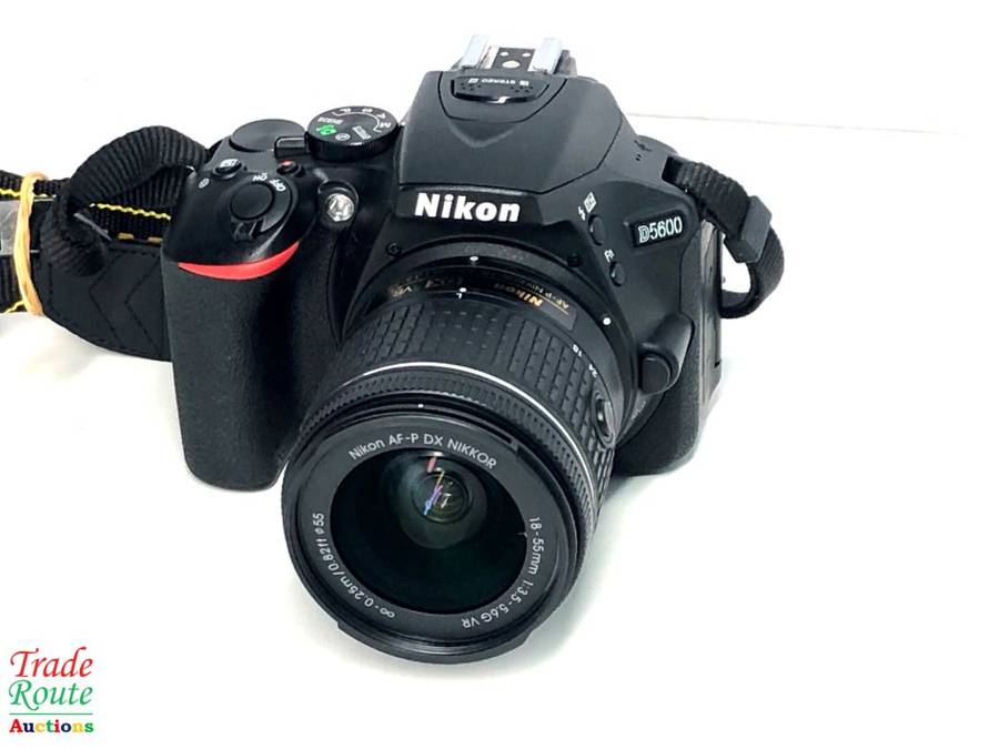 NIKON D5600 DSLR CAMERA BODY + NIKON AF-P 18-55 VR LENS KIT