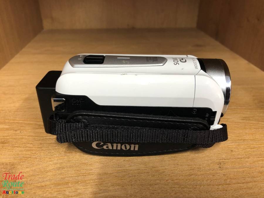 Canon 8GB Legria HF R46 Full HD Camcorder with WiFi