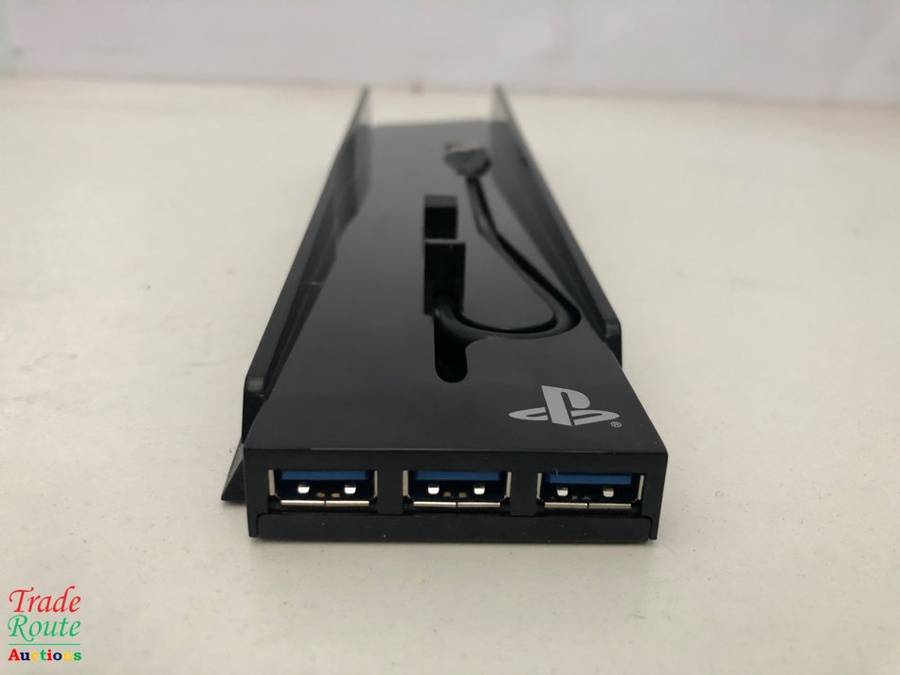 4Gamers - Vertical Stand n USB Hub (PS4)
