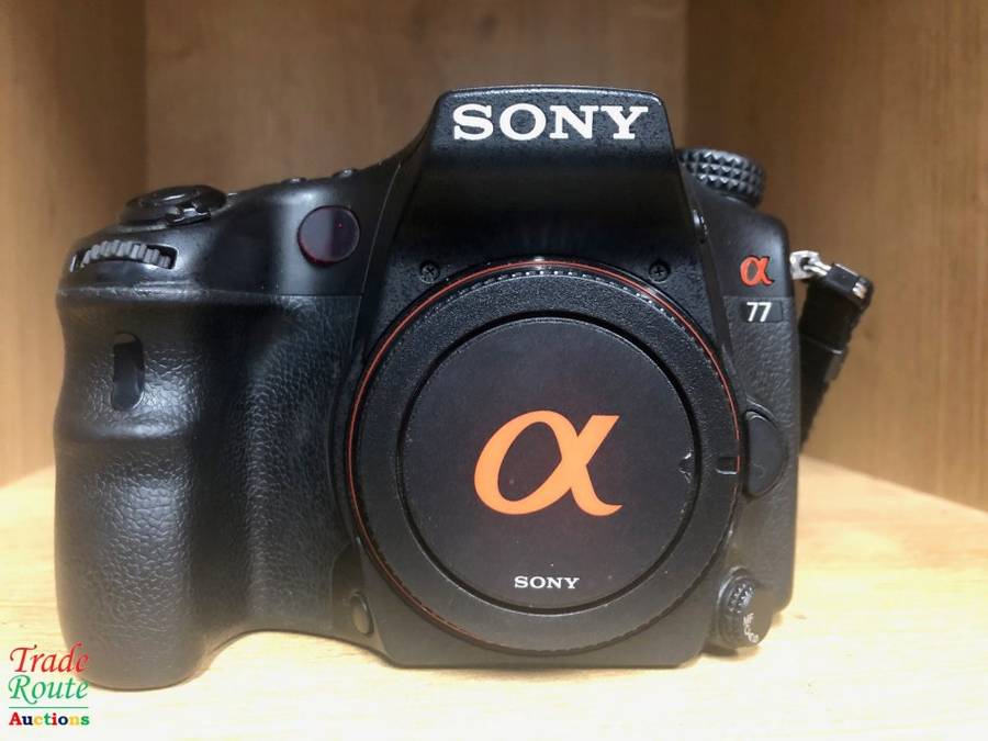 Sony Alpha SLT-A77 DSLR Digital Camera (Body Only) 24.3 MegaPixels Professional BODY