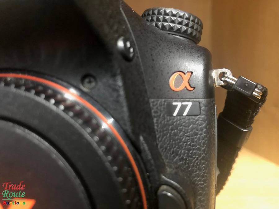 Sony Alpha SLT-A77 DSLR Digital Camera (Body Only) 24.3 MegaPixels Professional BODY