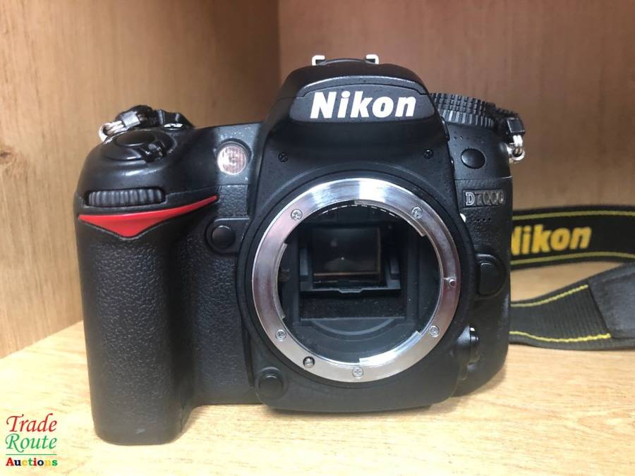 NIKON D7000 DSLR CAMERA Body (ONLY) 16.2 Megapixels