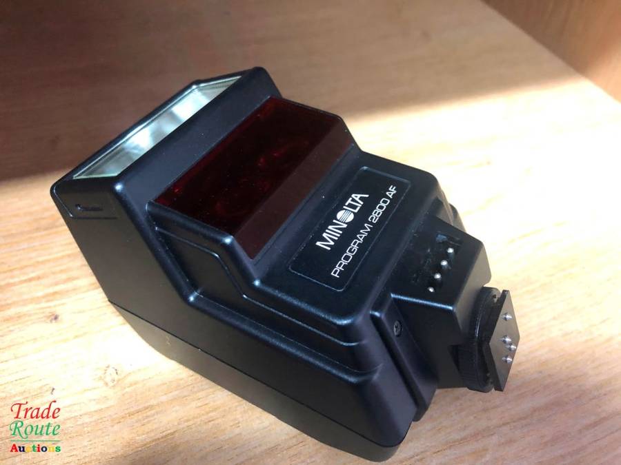 MINOLTA PROGRAM 2800 AF FLASH (WORKS ON CANON DSLR)
