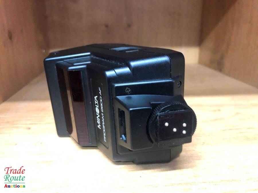 MINOLTA PROGRAM 2800 AF FLASH (WORKS ON CANON DSLR)
