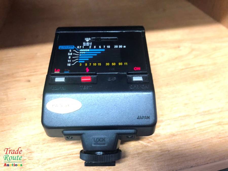 MINOLTA PROGRAM 2800 AF FLASH (WORKS ON CANON DSLR)