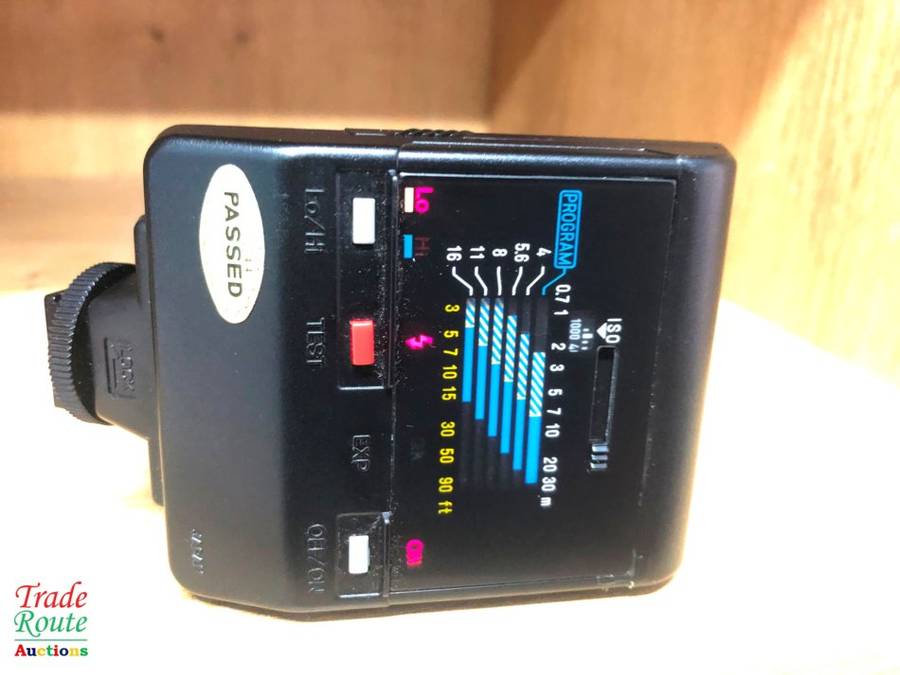 MINOLTA PROGRAM 2800 AF FLASH (WORKS ON CANON DSLR)