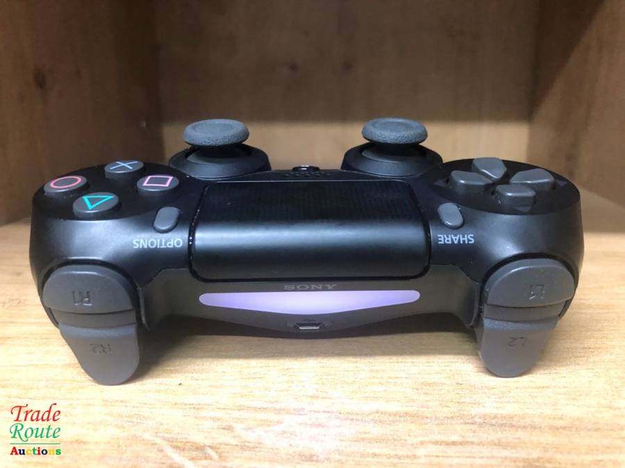 V2 BLACK - PS4 DUALSHOCK 4 Wireless Controller - for the PlayStation 4