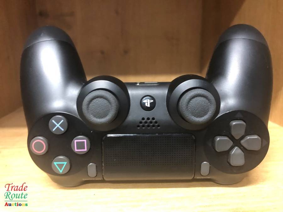 V2 BLACK - PS4 DUALSHOCK 4 Wireless Controller - for the PlayStation 4