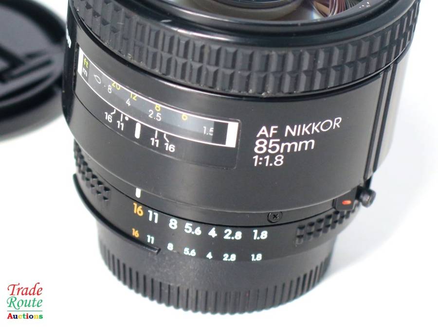 Nikon 85mm f/1.8D AF Nikkor Lens for Nikon SLR Cameras