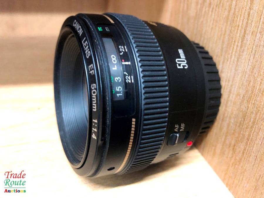 for spares / repair - Canon EF 50mm f/1.4 Lens USM Ultrasonic for Canon DSLR Cameras