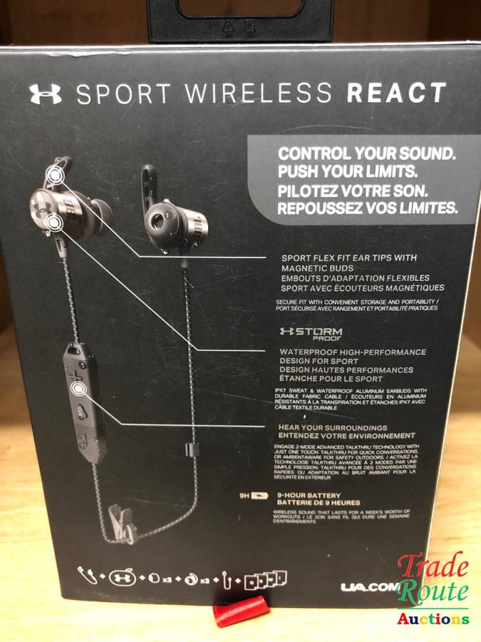 BRAND NEW JBL Under Armour Sport Wireless React Bluetooth/Waterproof IPX7  In-Ear Headphones (Black)
