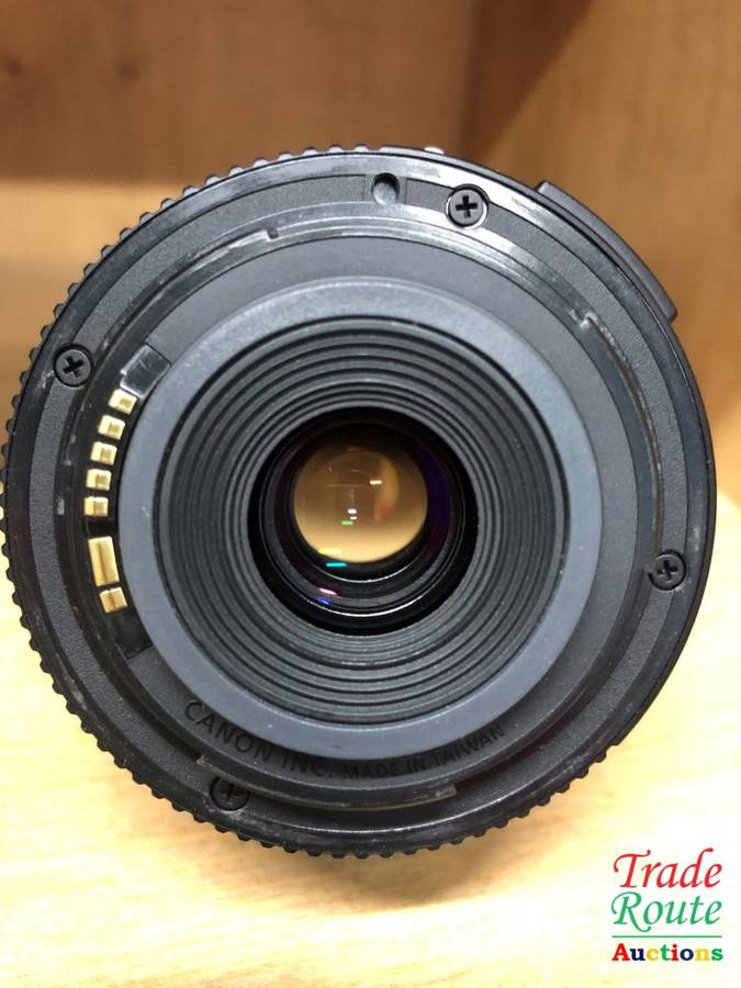 Canon EF-S 18-55mm f/3.5-5.6 ii DSLR Lens for Canon DSLR Cameras