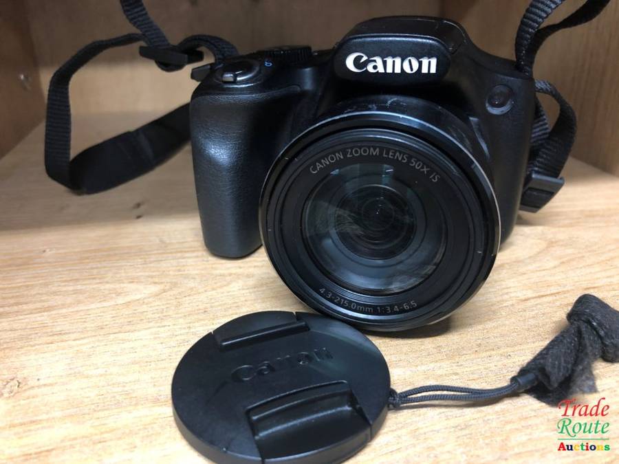 Canon PowerShot SX540 HS with 50x Optical Zoom 20MP and Built-In Wi-Fi DIGITAL CAMERA