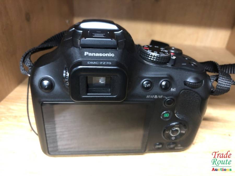 Panasonic LUMIX DMC-FZ70 16.1 MP Digital Camera with 60x Optical Image Stabilized Zoom