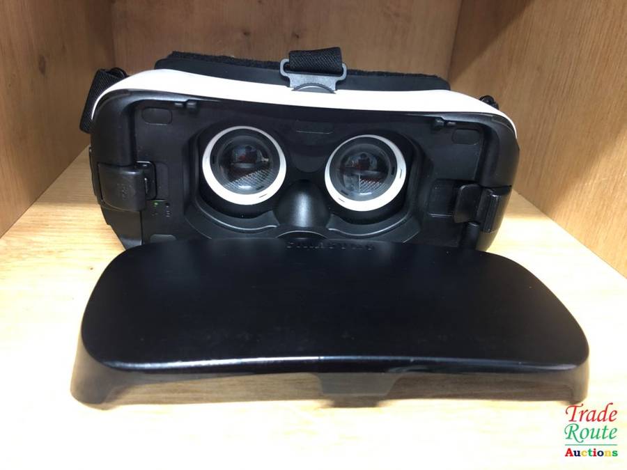 Samsung Gear VR Glasses by Oculus White