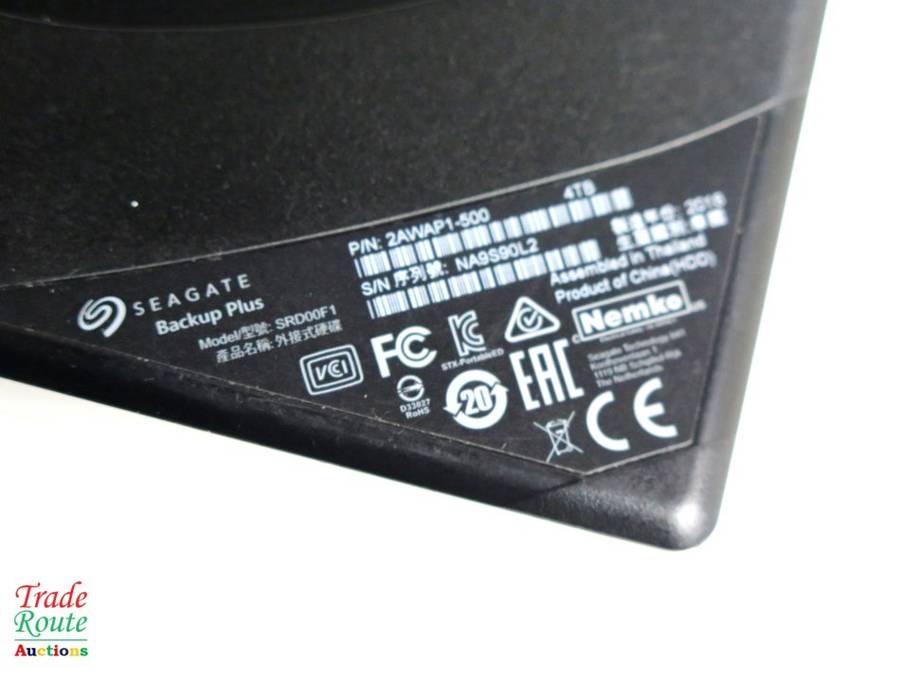 Seagate Backup Plus 4TB Portable Drive - SILVER 4000 GB